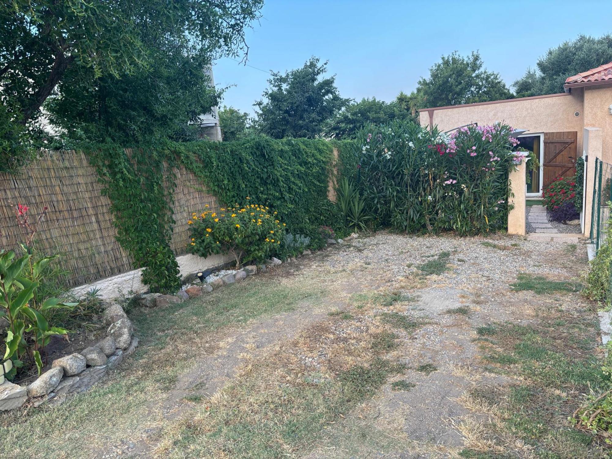 Holiday home Equipe A La Nuitee Ou Plus,proche Aeroport Bastia *